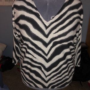 Michael Kors 3X grey tiger stripe sweater